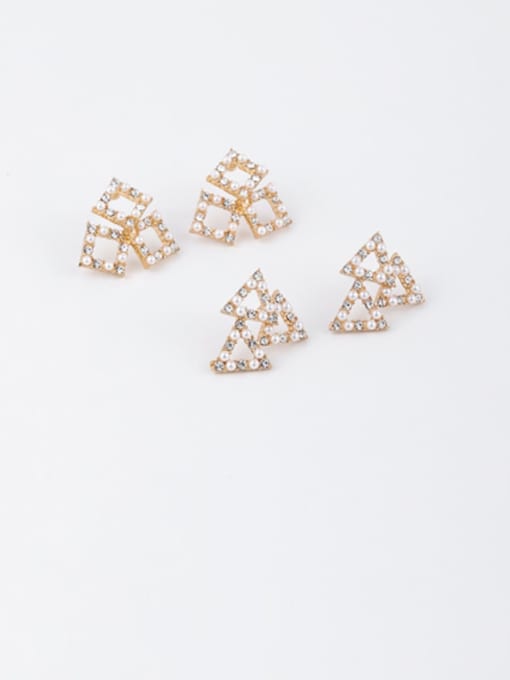 Girlhood Brass Imitation Pearl White Geometric Cute Stud Earring 2