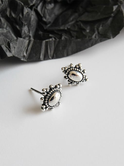 DAKA S925 pure silver simple retro geometric ethnic female Earrings 1