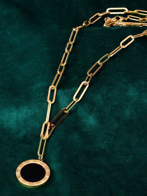 A TEEM Titanium Steel Shell Geometric Vintage Pendant Necklace 1