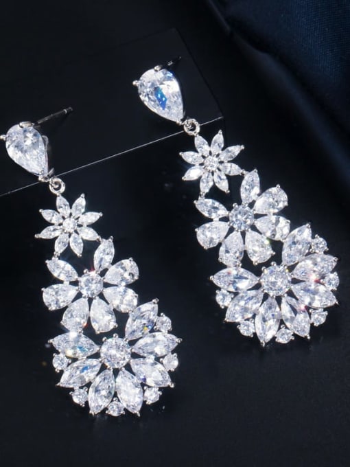 Platinum White Stone Brass Cubic Zirconia Flower Luxury Cluster Earring