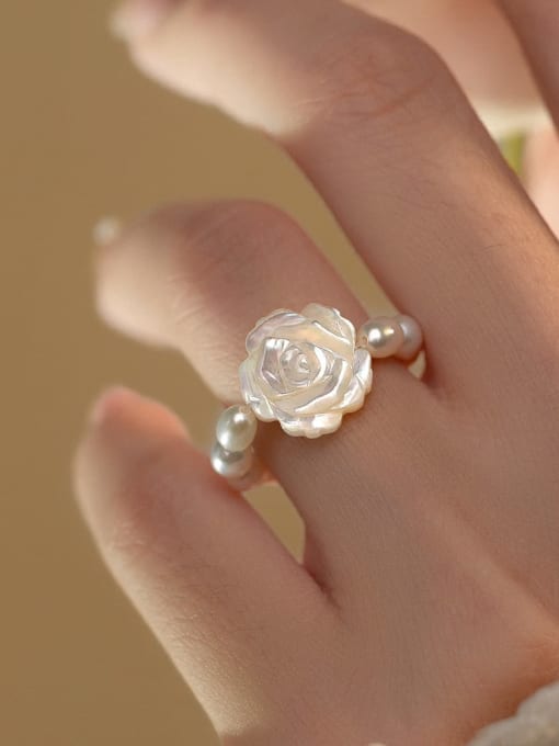 Rosh 925 Sterling Silver Freshwater Pearl Flower Minimalist Band Ring 1