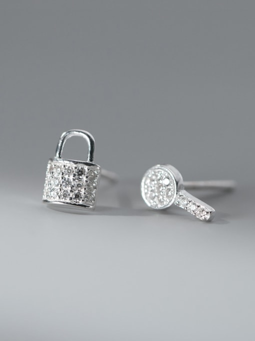 Rosh 925 Sterling Silver Cubic Zirconia Key Locket Dainty Stud Earring 2