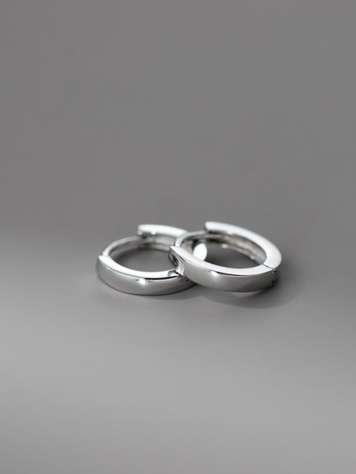 Rosh 925 Sterling Silver Geometric Minimalist Huggie Earring 2