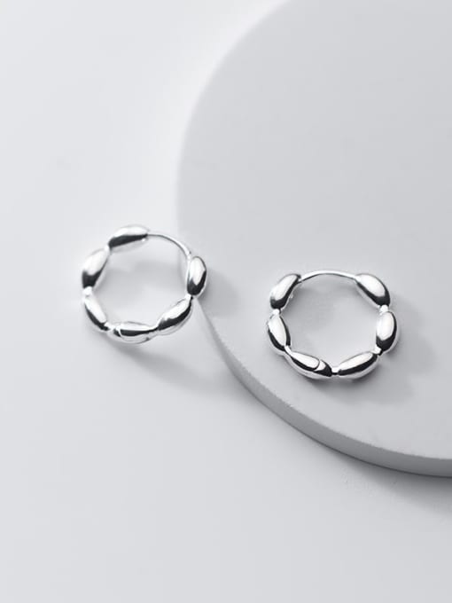 Rosh 925 Sterling Silver Smotth Geometric Minimalist Huggie Earring 1