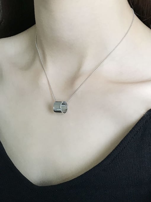 Boomer Cat 925 Sterling Silver Smooth Geometry Necklace 1
