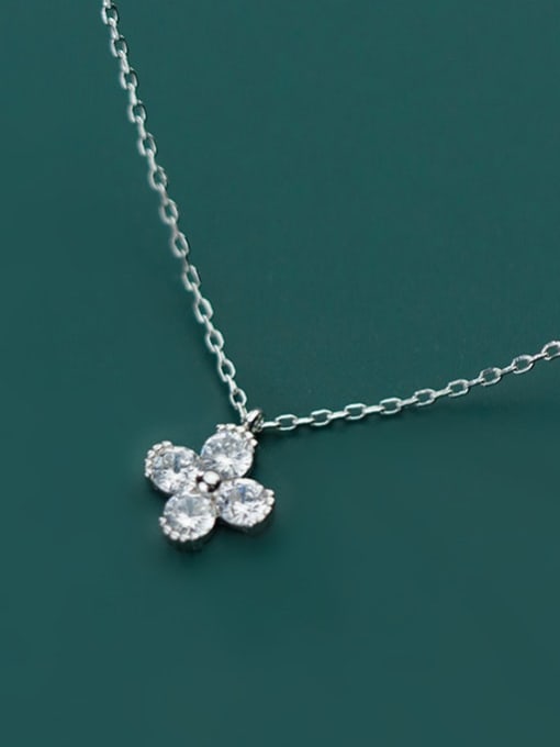 Rosh 925 Sterling Silver Minimalist Cubic Zirconia  Flower  Necklace 1
