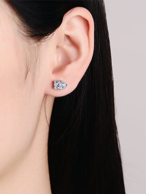 MOISS 925 Sterling Silver Moissanite Heart Dainty Stud Earring 1