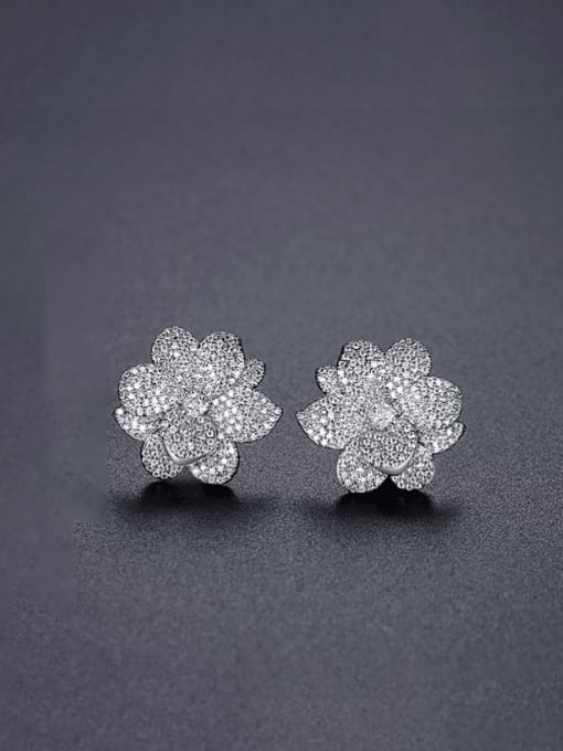 E21071519 Brass Cubic Zirconia Flower Luxury Cluster Earring