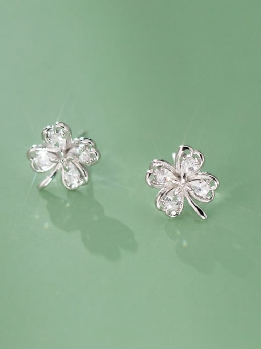 Rosh 925 Sterling Silver Cubic Zirconia Flower Dainty Stud Earring 0