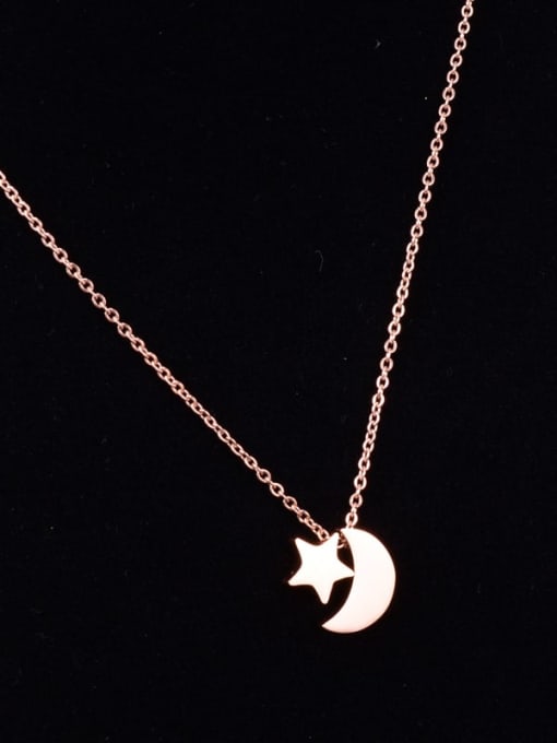 A TEEM Titanium  Smooth  Moon Stra Necklace 3