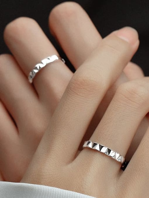 BeiFei Minimalism Silver 925 Sterling Silver Geometric Minimalist Couple Ring 1