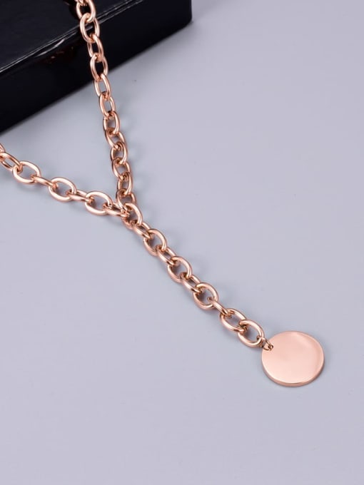 A TEEM Titanium Hollow Chain  Round  Necklace 1