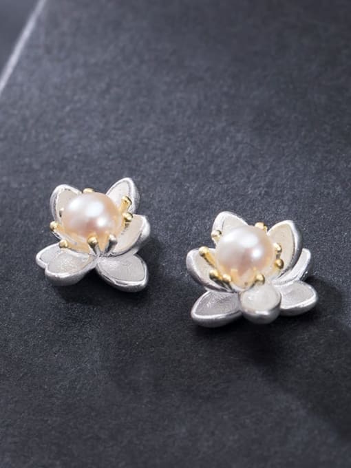 SILVER MI 925 Sterling Silver Imitation Pearl Flower Cute Stud Earring 2