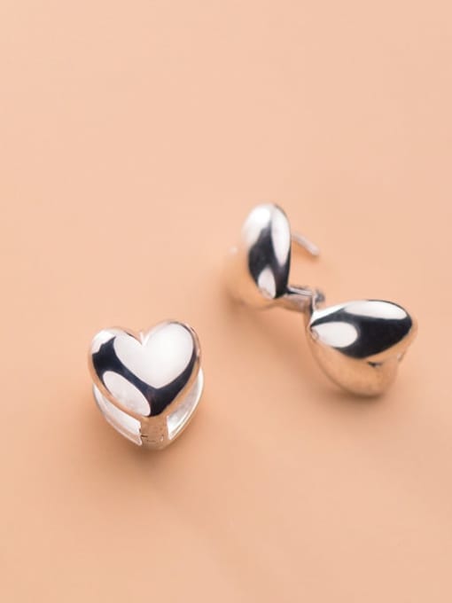 Rosh 925 Sterling Silver Smooth Heart Minimalist Stud Earring 2
