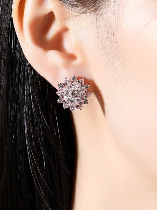 BLING SU Brass Cubic Zirconia Flower Luxury Cluster Earring 1