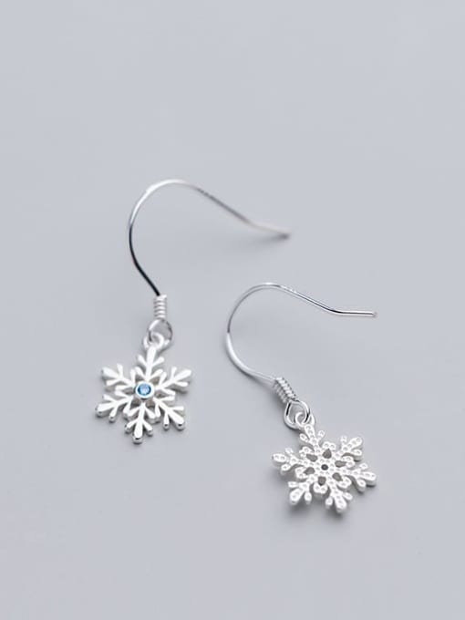 Rosh 925 Sterling Silver Rhinestone Snowflakes  Minimalist Christmas Hook Earring 1