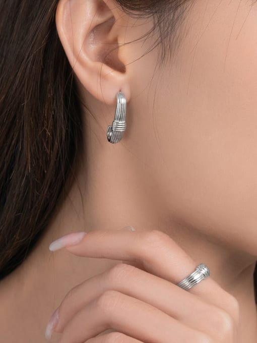 XBOX 925 Sterling Silver Geometric Vintage Stud Earring 1