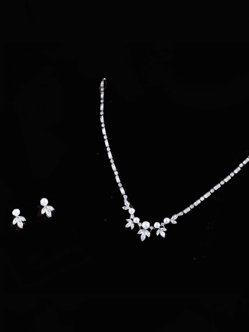 L.WIN Brass Cubic Zirconia Luxury Leaf Earring and Necklace Set