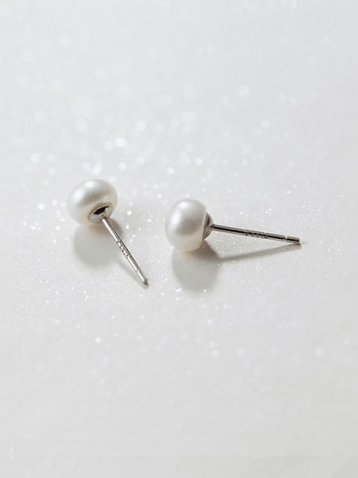 Rosh 925 Sterling Silver  Freshwater Pearl Round Minimalist Stud Earring