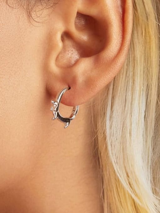 Jare 925 Sterling Silver Animal Cute Huggie Earring 1