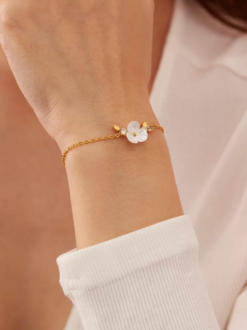 Open Sky Stainless steel Shell Flower Minimalist Link Bracelet 1