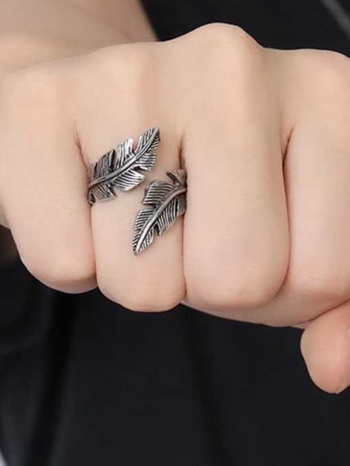 CONG Stainless steel Feather Vintage Band Ring 1