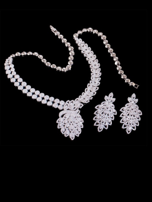 L.WIN Brass Cubic Zirconia Luxury Leaf Earring and Necklace Set 2
