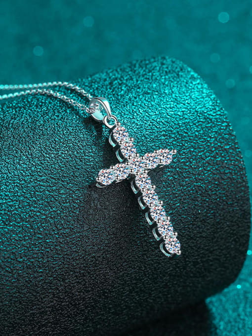 MOISS 925 Sterling Silver Moissanite Cross Dainty Regligious Necklace 2