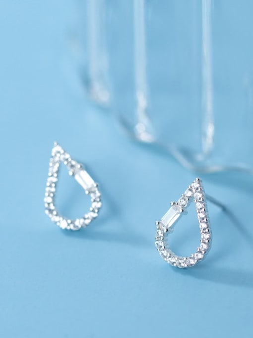 Rosh 925 Sterling Silver Cubic Zirconia Water Drop Minimalist Stud Earring 1