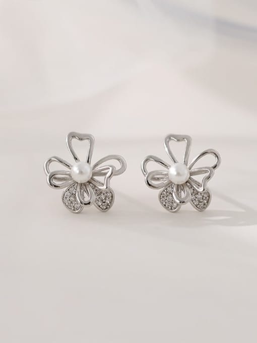 BeiFei Minimalism Silver 925 Sterling Silver Cubic Zirconia Flower Minimalist Stud Earring 3