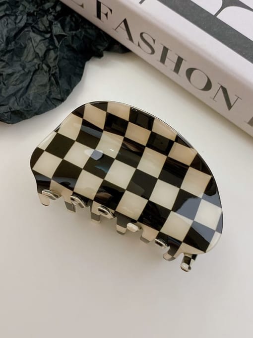 Black and white 8.7cm PVC Minimalist Irregular Alloy Multi Color Jaw Hair Claw