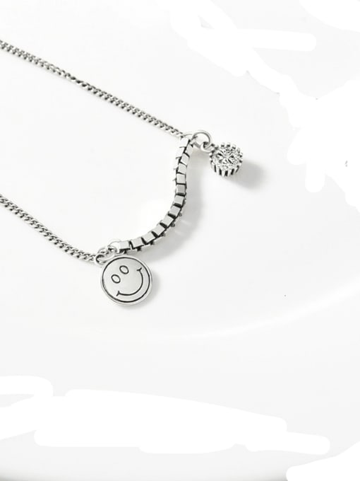 XBOX 925 Sterling Silver  Vintage  Smiling Face Necklace 0