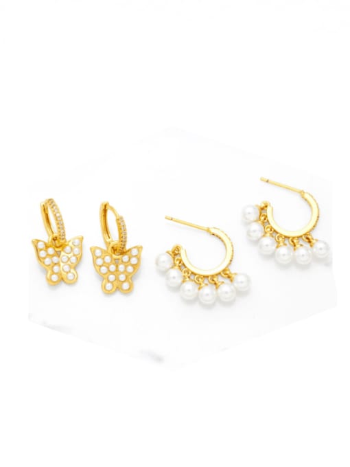 CC Brass Imitation Pearl Butterfly Vintage Huggie Earring 0