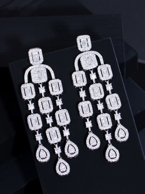 L.WIN Brass Cubic Zirconia Water Drop Luxury Cluster Earring 2