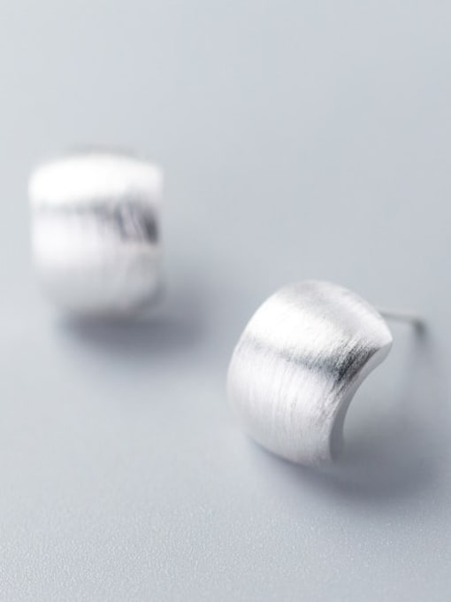 Rosh 925 Sterling Silver  Fashionable simple thumb shape earrings Stud Earring 0
