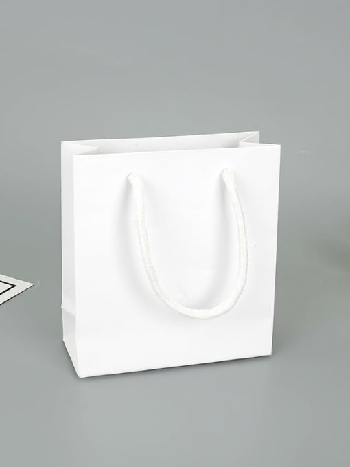 TM Eco-Friendly Paper Bag Custom Jewelry Gift Shopping Bag 1
