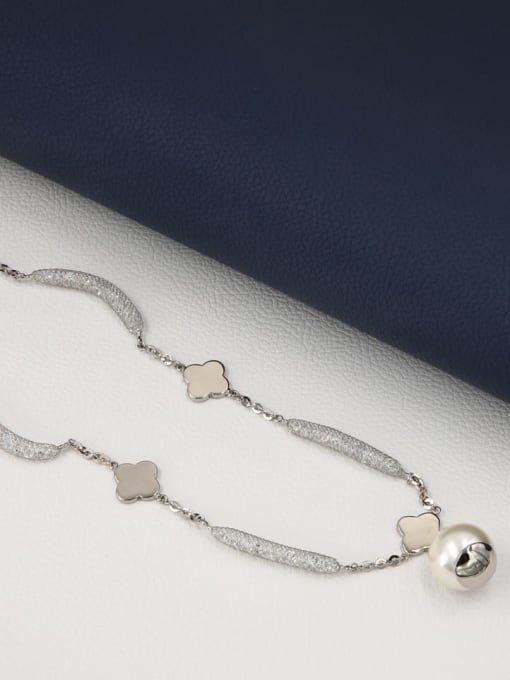 White Brass Imitation Pearl White Flower Minimalist Long Strand Necklace