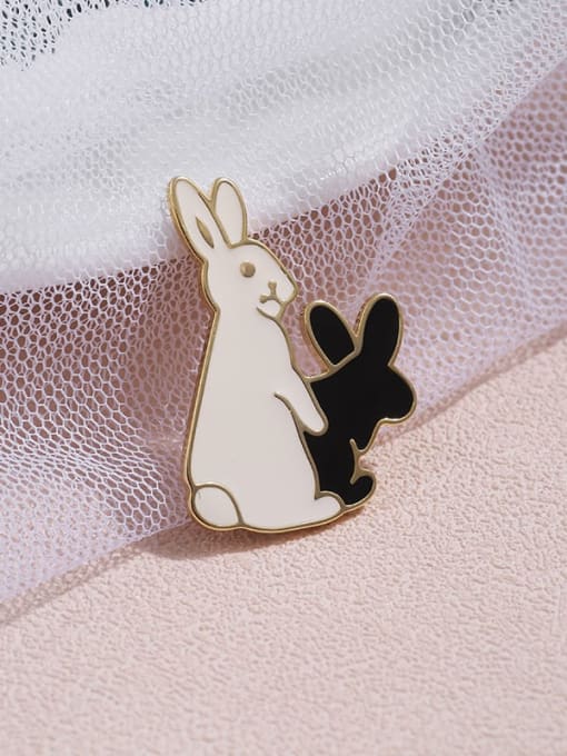 Lin Liang Rogue rabbit personality Brooch cute anti light buckle pin student badge jewelry female 1
