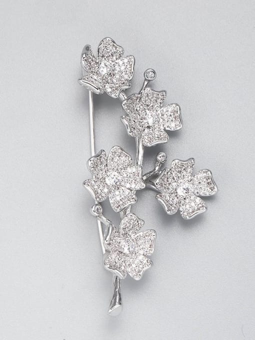 Lin Liang Brass Cubic Zirconia White Flower Minimalist Pins & Brooches 1