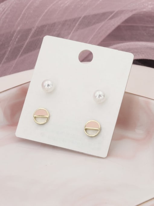 Golden pink round Brass Imitation Pearl White Geometric Minimalist Stud Earring