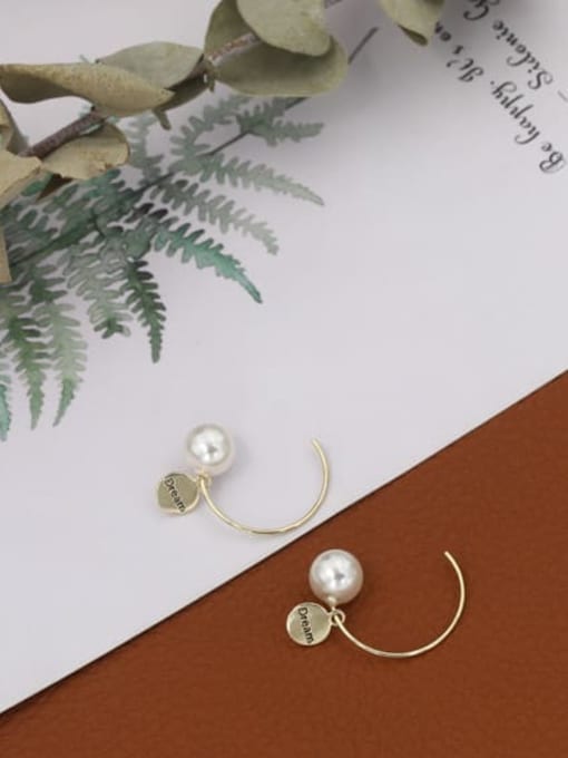 Gold Brass Imitation Pearl White Geometric Minimalist Stud Earring
