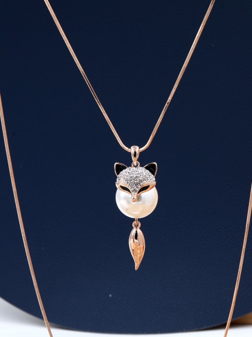 Lin Liang Brass Imitation Pearl White Fox Classic Regligious Necklace