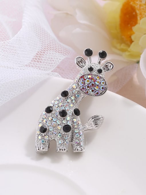 White Korean sweet calf brooch and brooch female accessories