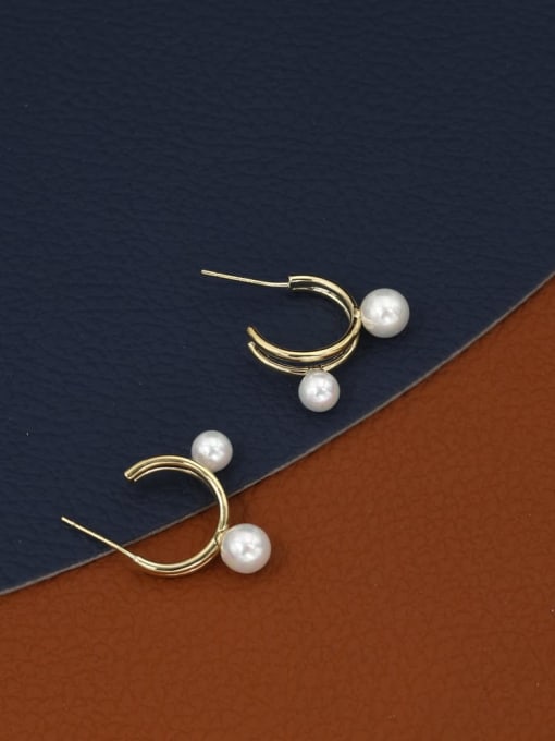 Gold Brass Imitation Pearl White Geometric Minimalist Hook Earring