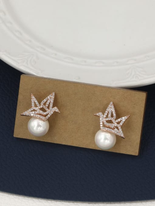 Lin Liang Brass Imitation Pearl White Geometric Dainty Stud Earring