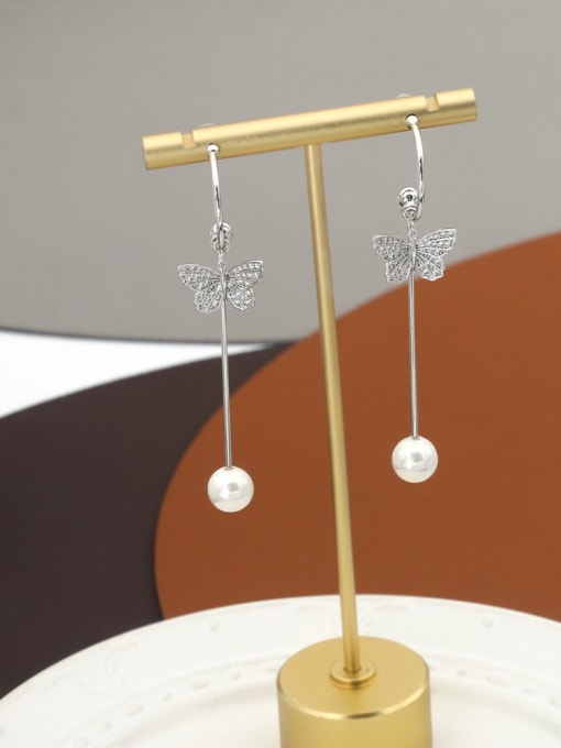 Lin Liang Tin Alloy Imitation Pearl White Butterfly Minimalist Drop Earring 0