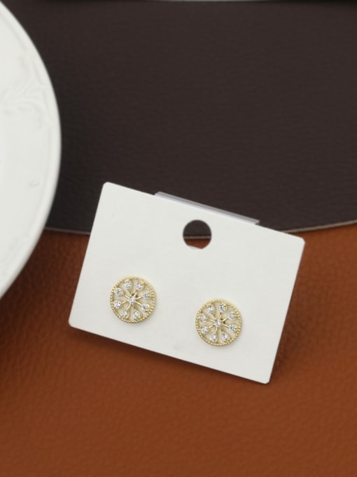 Golden white zirconium Brass Rhinestone White Geometric Minimalist Stud Earring