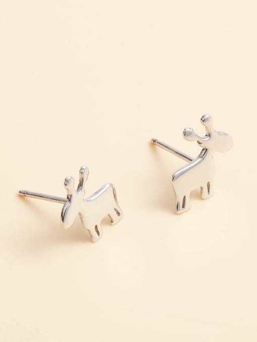 White 925 Sterling Silver Deer Minimalist Stud Earring