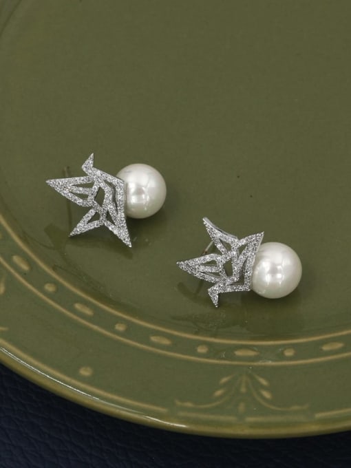Lin Liang Brass Imitation Pearl White Geometric Dainty Stud Earring 2