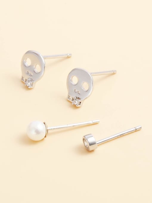 White 925 Sterling Silver Imitation Pearl White Skull Statement Stud Earring